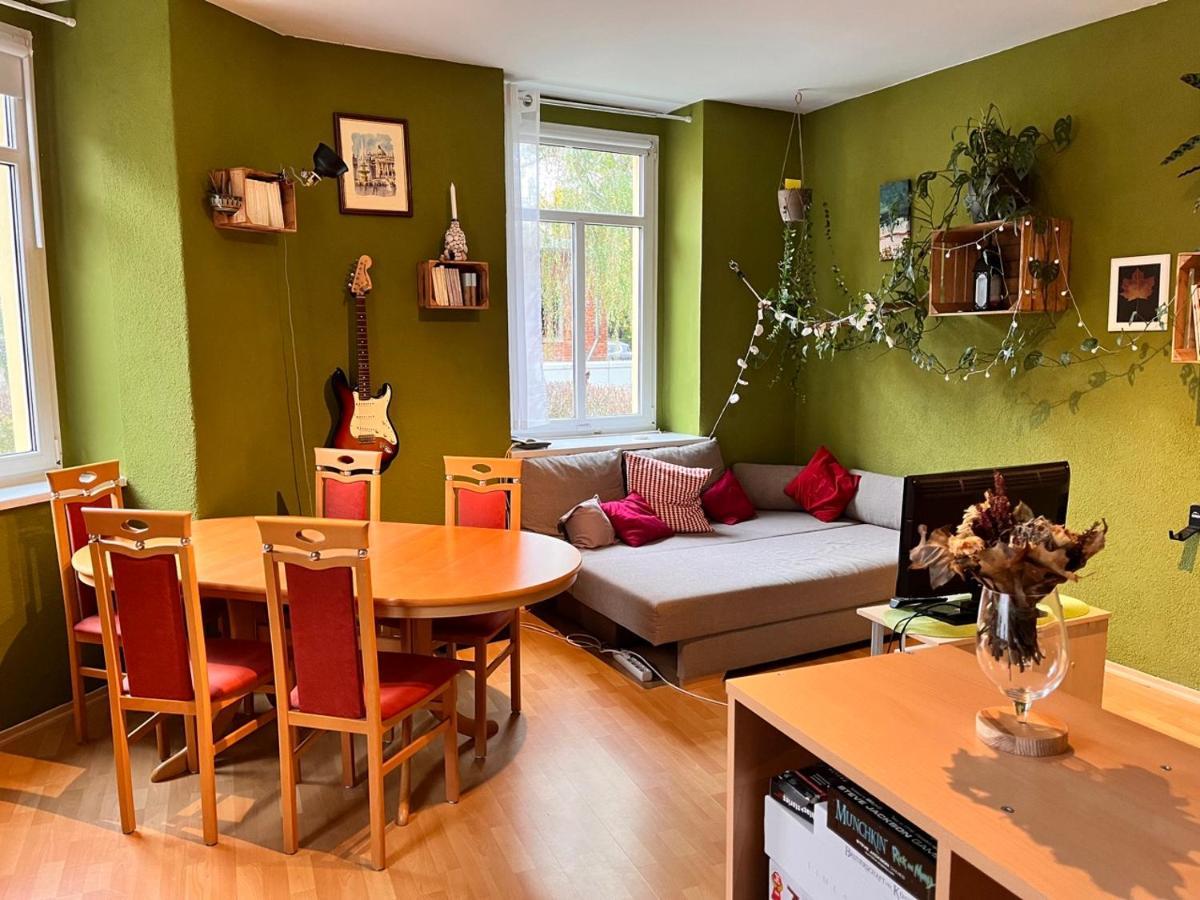 Gemutliche Oase - Tv, Beamer, Kuche Fur 4 Personen Apartment Dresden Exterior photo